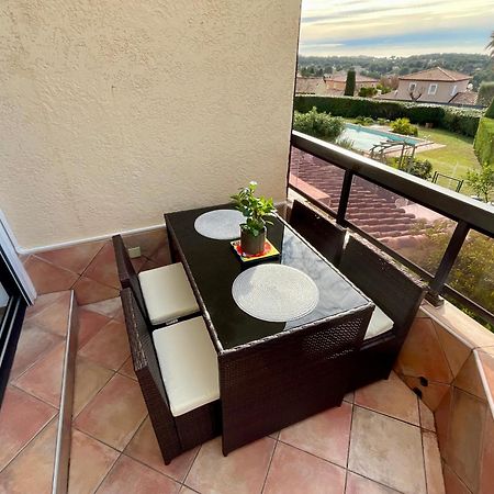 Appartement Sanary Vue Mer Au Calme Exterior foto
