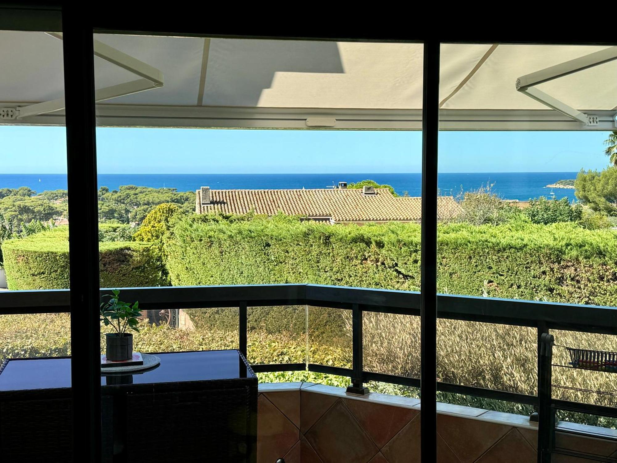 Appartement Sanary Vue Mer Au Calme Exterior foto